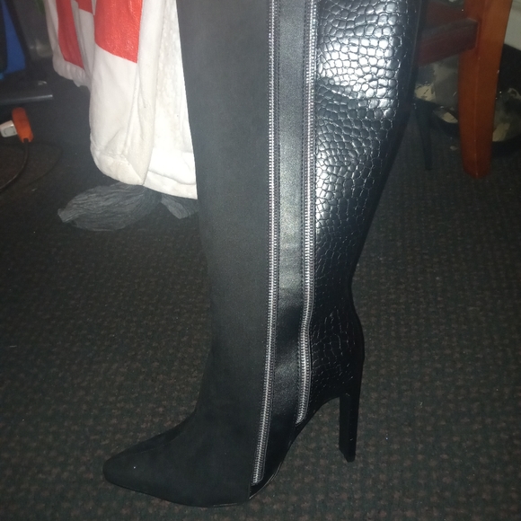 Heels - Picture 10 of 15